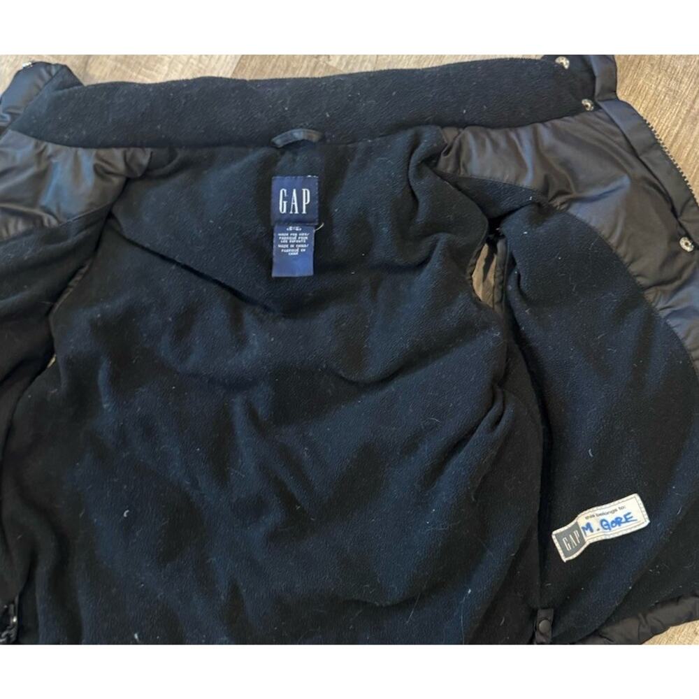 GAP Kids Black Puffer Vest Boys S 5/6 Water-Resistant - Picture 4 of 8